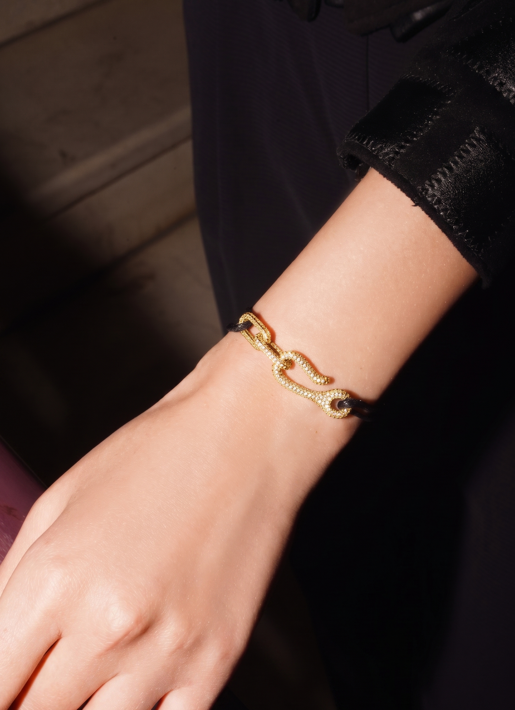 The Connected Bracelet